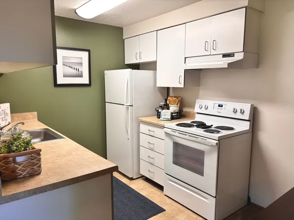 The Heights Apartments