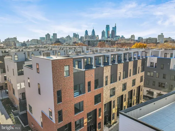 652 Fairmount Ave, Philadelphia, PA 19123