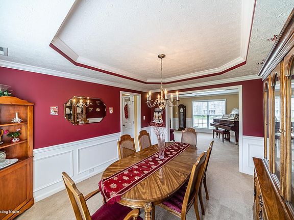 2210 Carabniner Way Lville-3