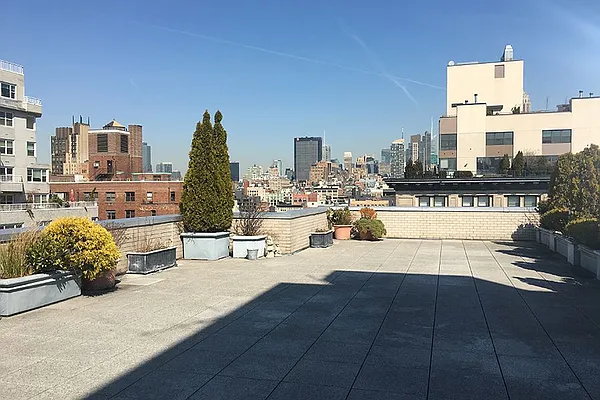 Sold by Fox Residential Group | media 7