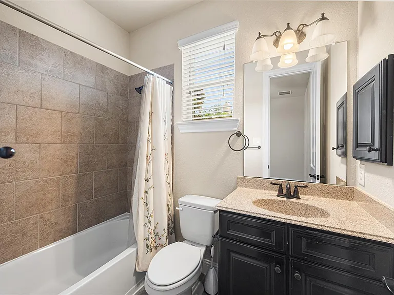 9614 Blackberry Terrace Dr — Photo 35