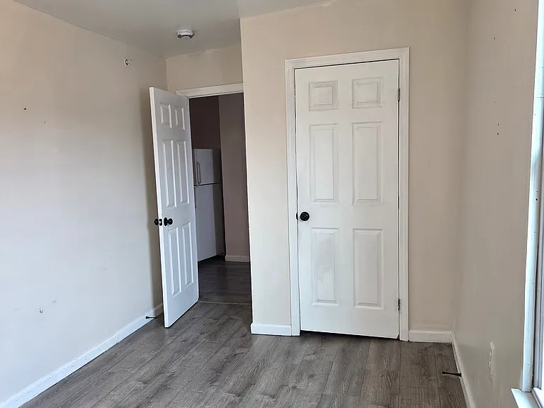Sunny Bedroom #2