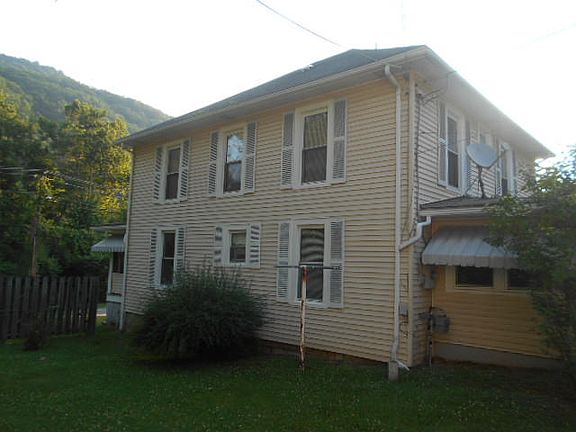 3rd image of 516 Greenbrier Dr