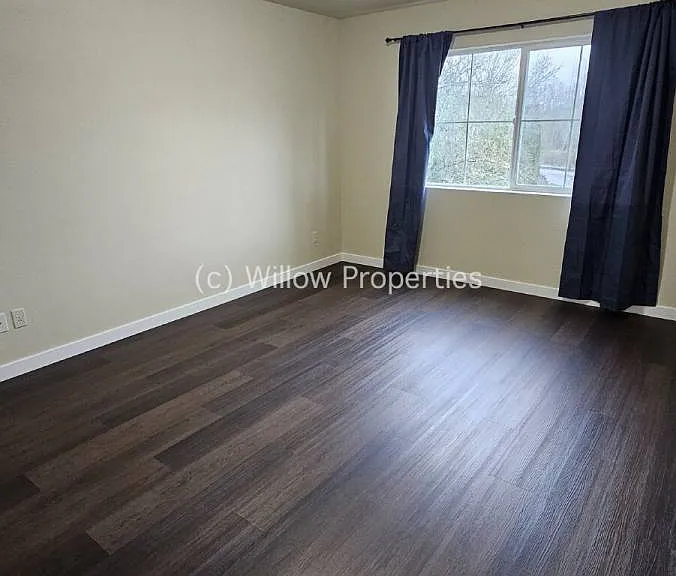 6753 Park St E — Photo 9