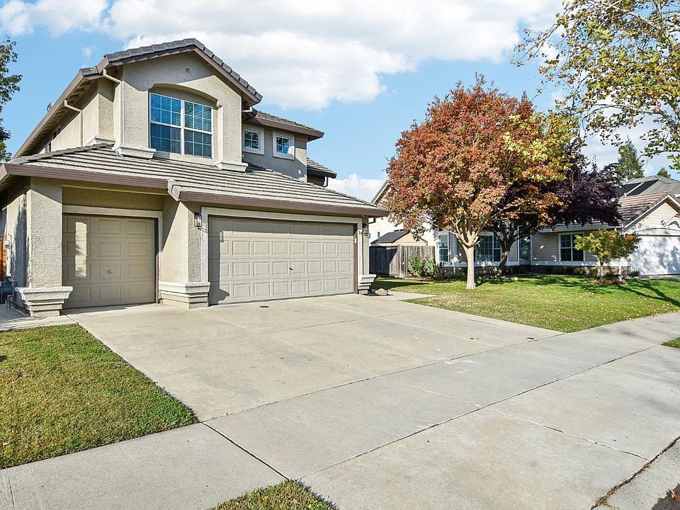 1st image of 19 Crystal Hill Ct
