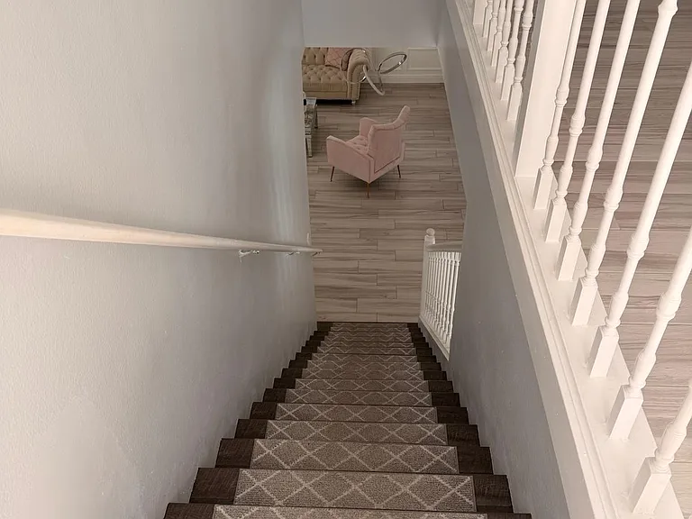 1908 Bridgeview Cir — Photo 15