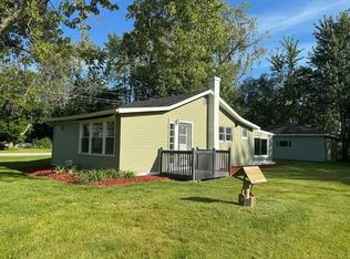 27605 113th St, Trevor, WI 53179