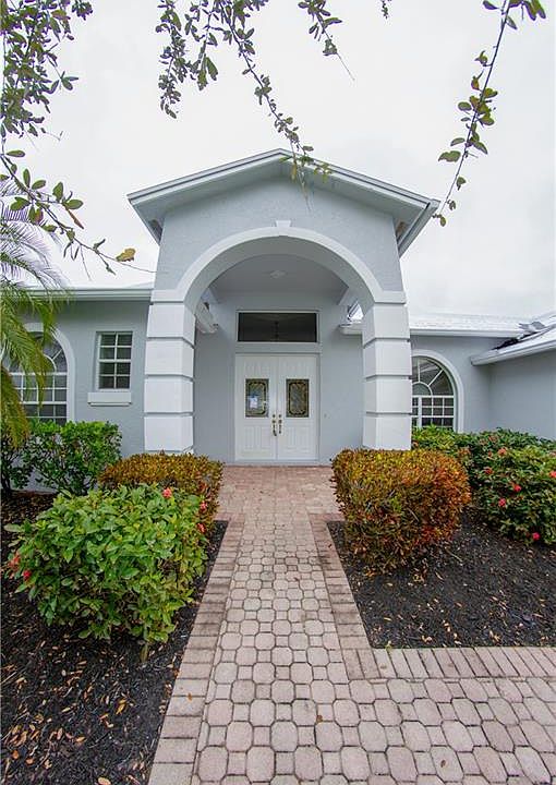 1st image of 757 Grand Rapids Blvd