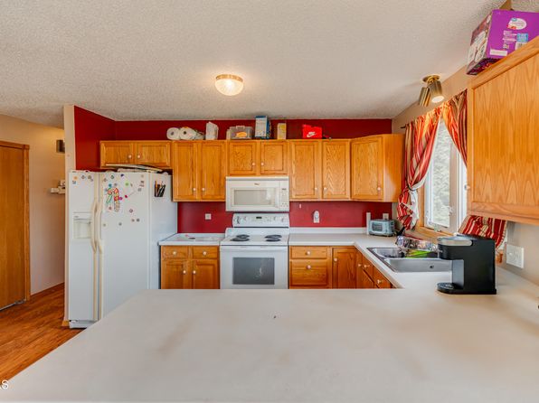 bismarck-north-dakota-78399991 picture