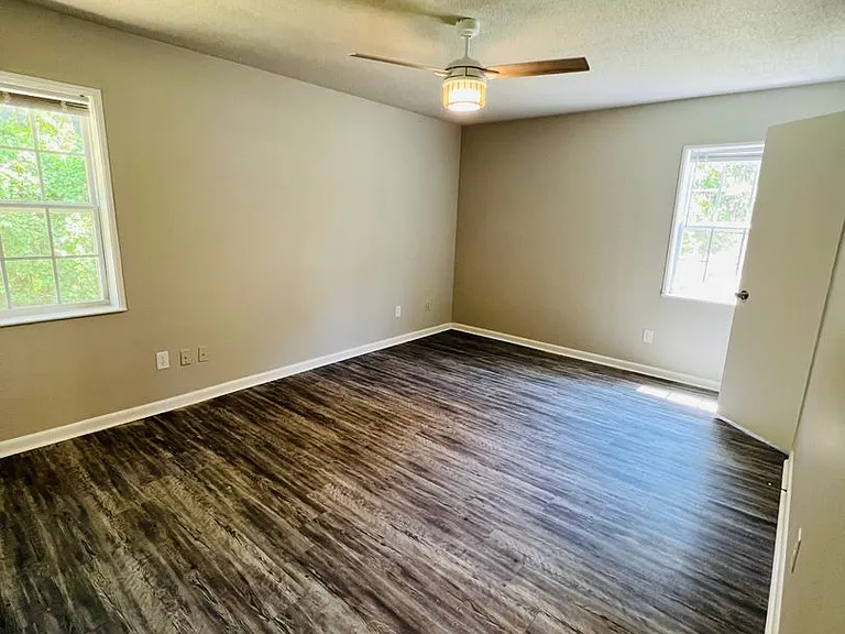 908 Spanish Oak Dr — Photo 8