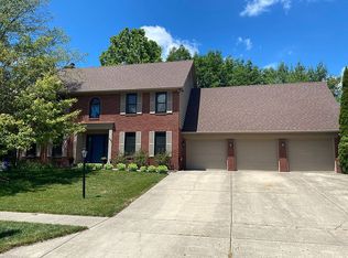 6040 Hunters Ridge Dr, Plainfield, IN 46168