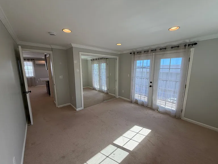 3888 Sierra Dr — Photo 8