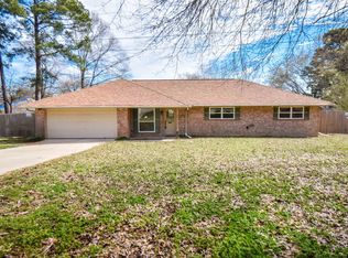 1020 Woodhaven St, Gladewater, TX 75647