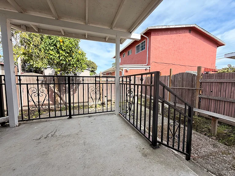 2021 Road 20 — Photo 11