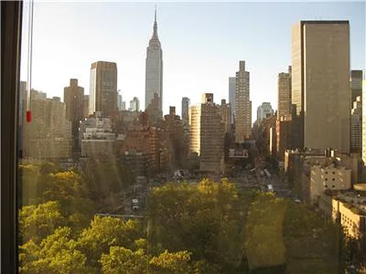 Rented by AJ Clarke | media 25