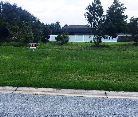 1st image of 11 Lewisdale Ln