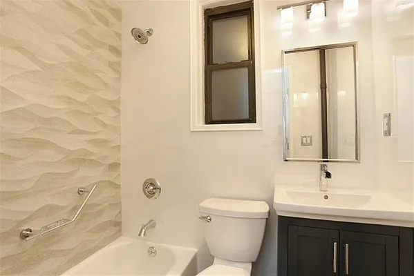 Rented by Citi Habitats | media 30