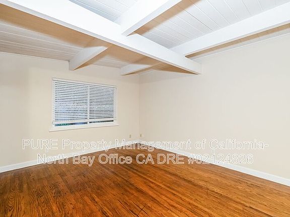 4th image of 162 Brush Creek Rd