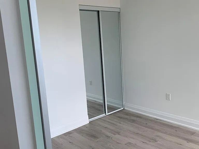 251 Jarvis St E #1517 — Photo 19