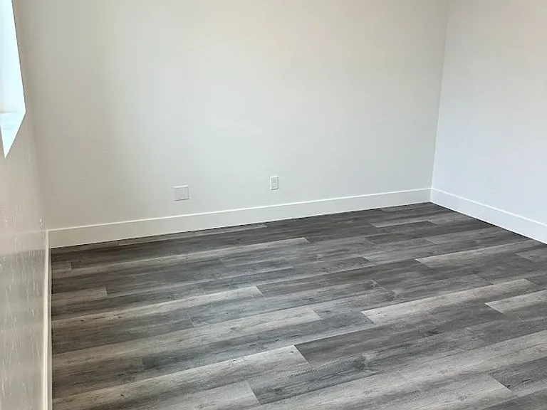 1553 Clear Creek — Photo 39
