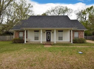 12 Beagle Run, Alexandria, LA 71303