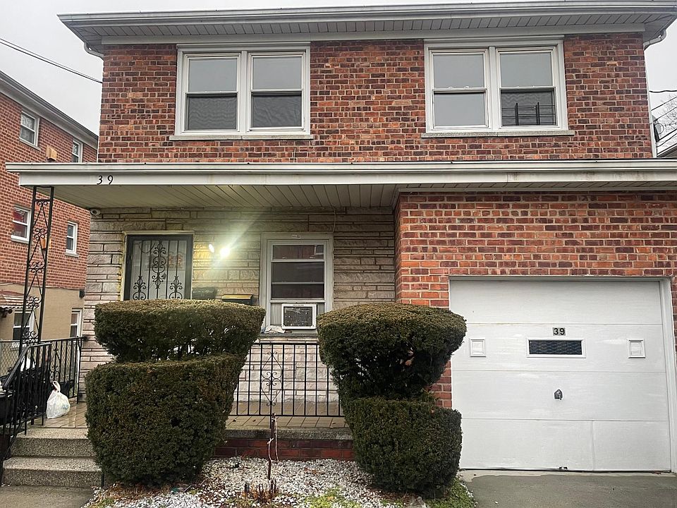 1st image of 39 Duryea Ave #1