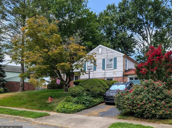 412 N Gray St, Brookhaven, PA 19015