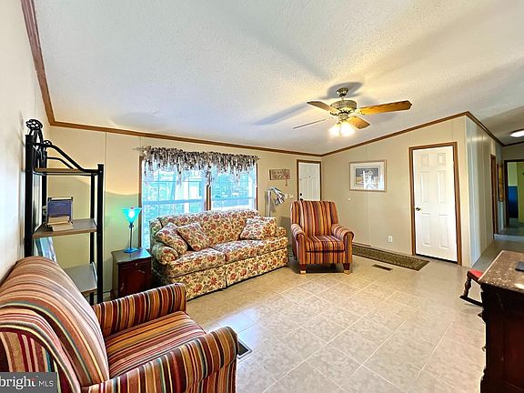 3rd image of 37286 Carolina Dr