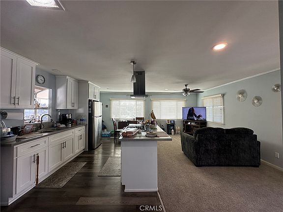2nd image of 525 N Gilbert St Space 151