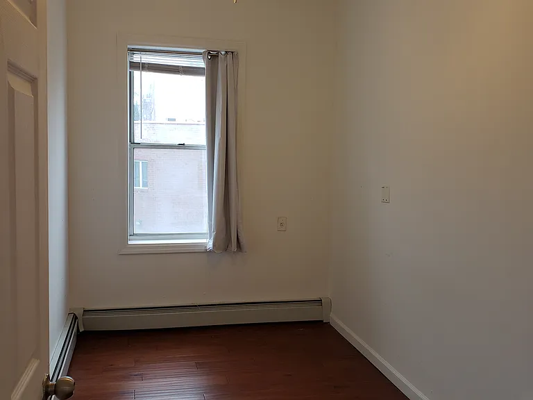 692 5th Ave #2 — Photo 11