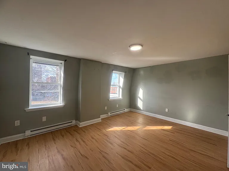 104 Linden St #2 — Photo 18