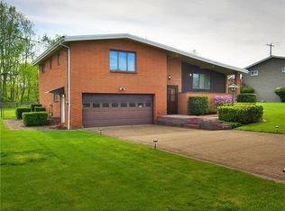 832 Locust Dr, North Huntingdon, PA 15642