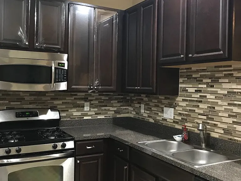 788 Jacobsen Cir — Photo 1