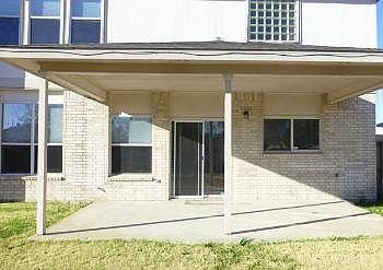 1st image of 107 E Great Plains Trl