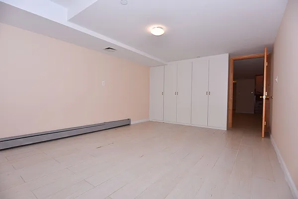 Rented by Ilite Realty Inc | media 4