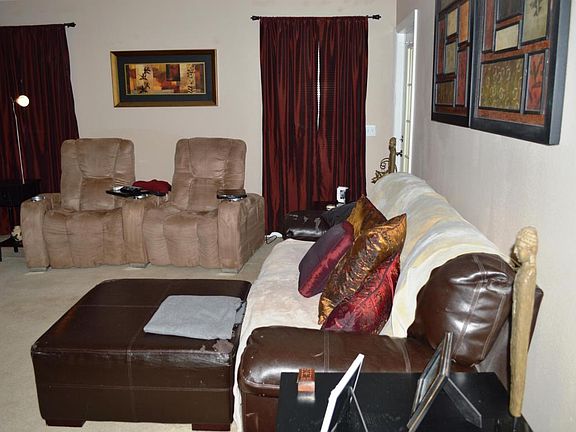 4th image of 313 Sawmill Creek Ct
