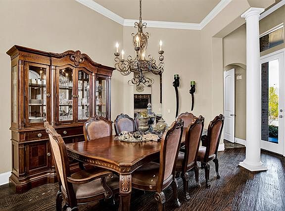 4th image of 2961 Parkview Ln