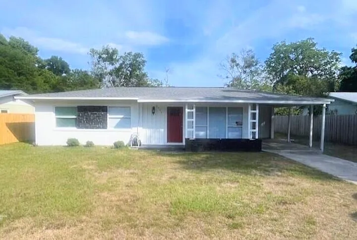 2713 Silver Lake Drive - 1 — Photo 2
