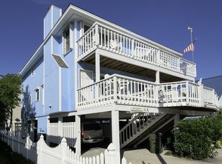 4 Henderson St W #A, Wrightsville Beach, NC 28480