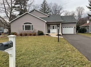 16 Harvey Ave, Yardley, PA 19067