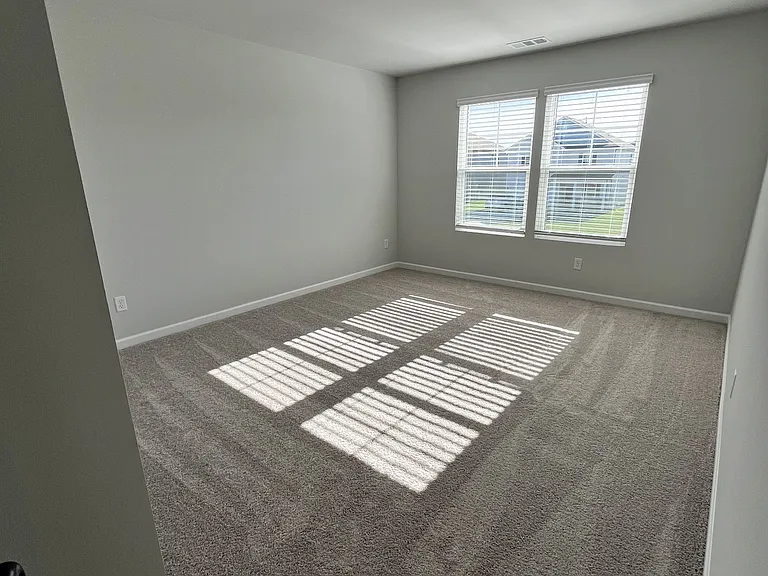 4548 Hoboken Way — Photo 15