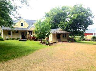 937 Mains Crossing Ave, Amery, WI 54001