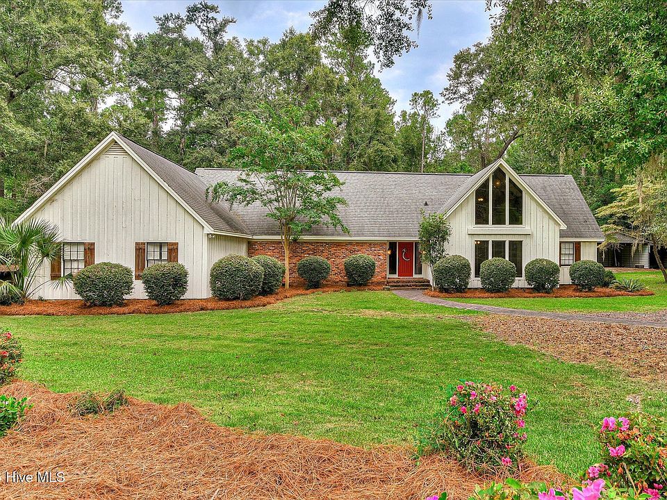 1st image of 110 Oak Lane