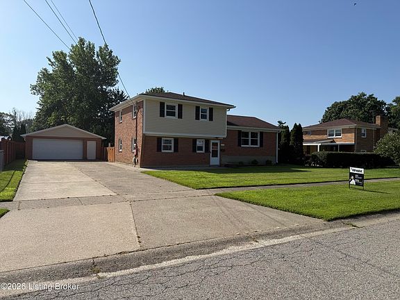 3rd image of 11011 Oliverda Dr