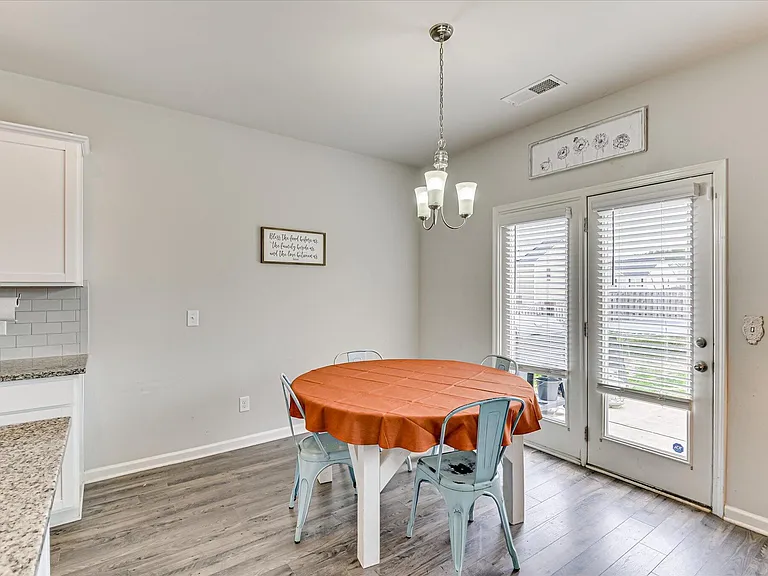 3052 Pepperhill Dr — Photo 11