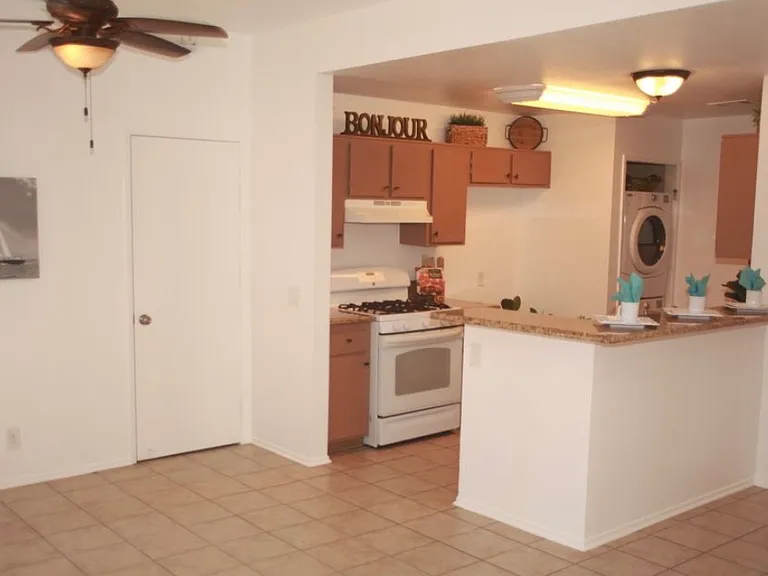 2328 Archwood Ln #68 — Photo 7
