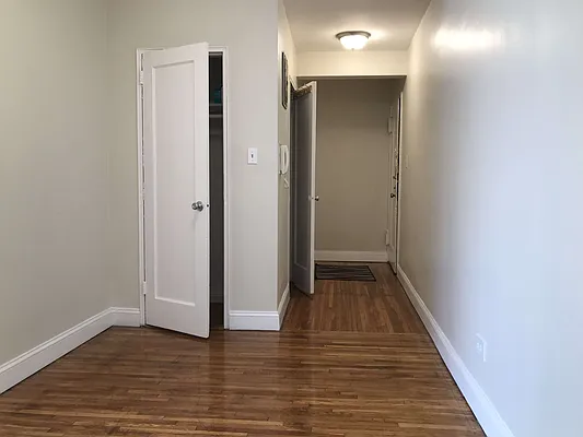 Sold by Click View Realty LLC | media 6