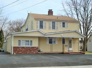 27 Sharon St, Geneva, NY 14456