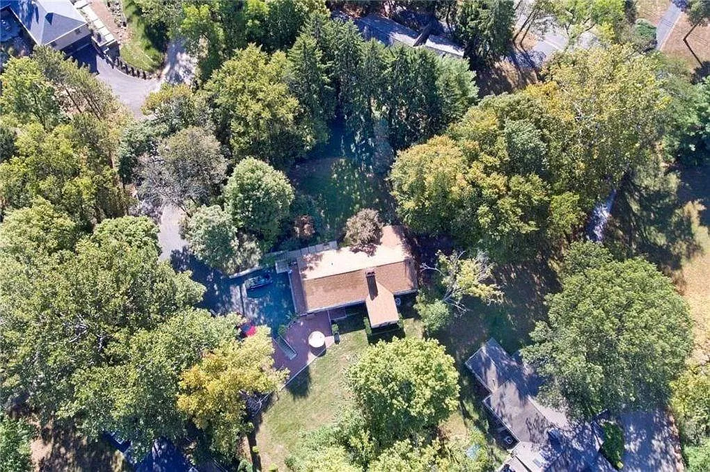 7510 Morningside Dr photo 1