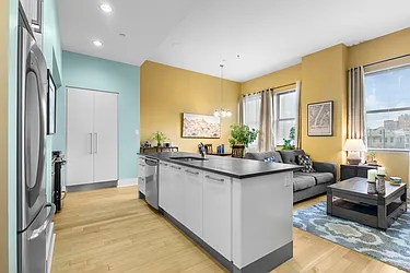 4 Beacon Way, #208
